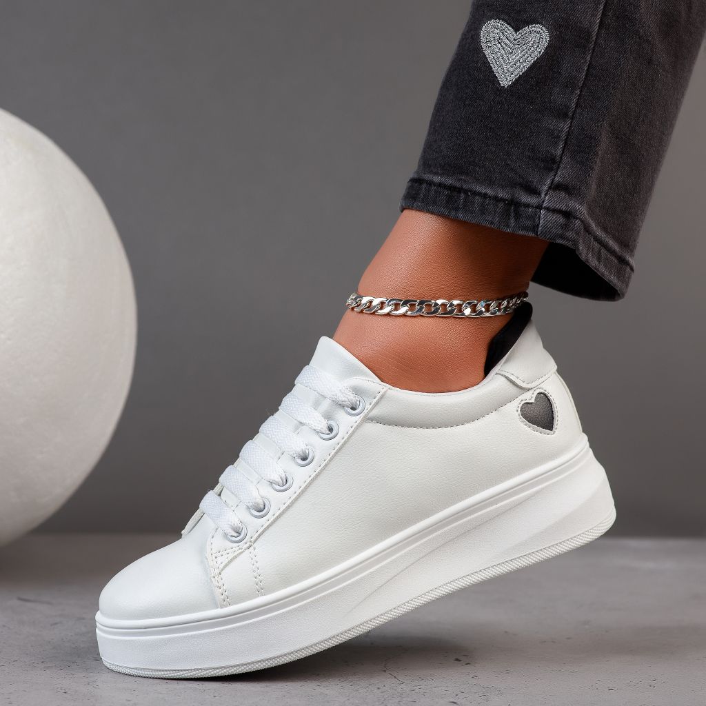 Дамски спортни обувки Afrodita Бяло/черен #12037