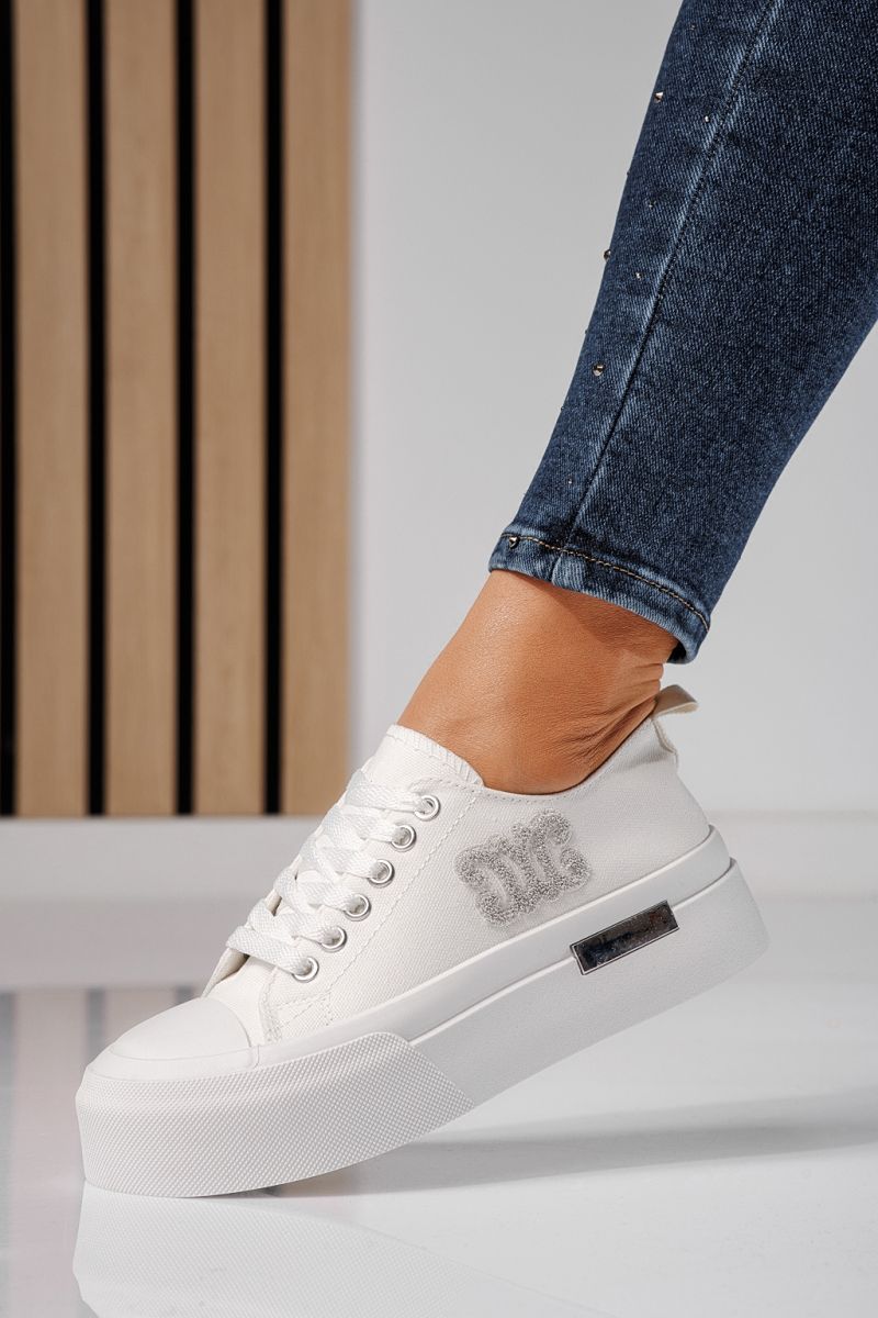 Női Sportcipő Fehér Textil Anyagból Alessia #20671