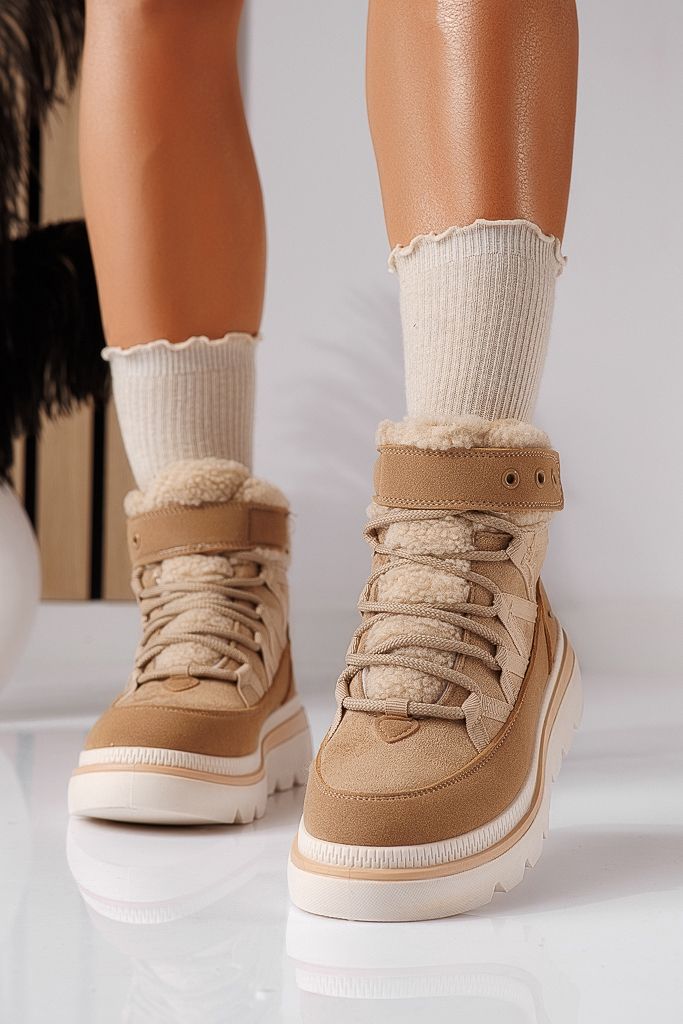 Khaki színű szőrmével bélelt női csizma ökológiai velúr bőrből Abbey #22531