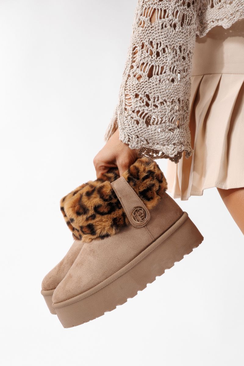 Női rövid csizma Ug szőrmével khaki organikus velúr bőrből készült Beatrice#22760