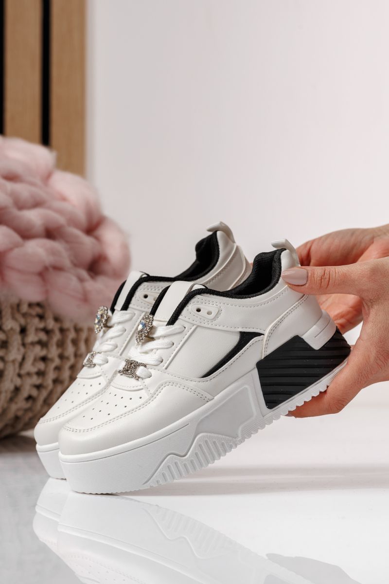 Gyerekcipők fehér öko bőrből készült Ariana #24014