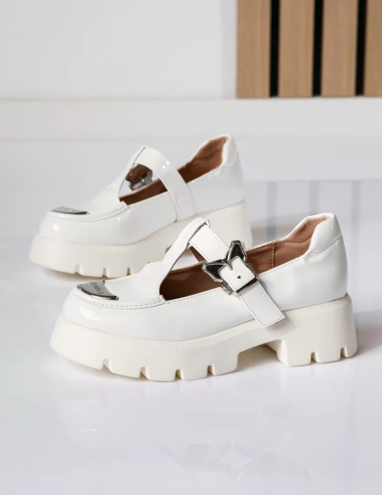 Pantofi casual dama albi din piele ecologica lacuita Vera #18570