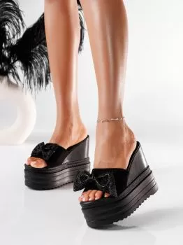 Papuci cu platforma dama negri din piele ecologica intoarsa Camila #19810