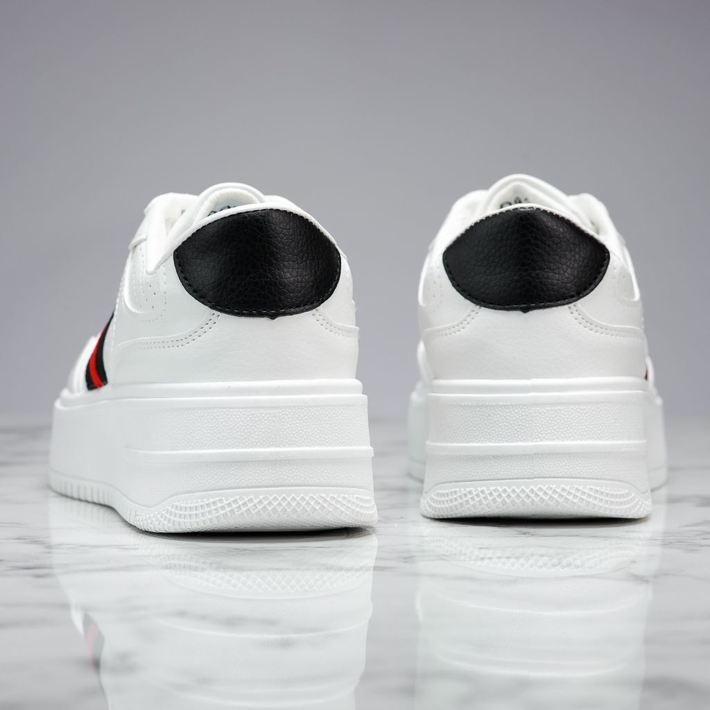 Дамски спортни обувки Mia Бяло/черен #13730