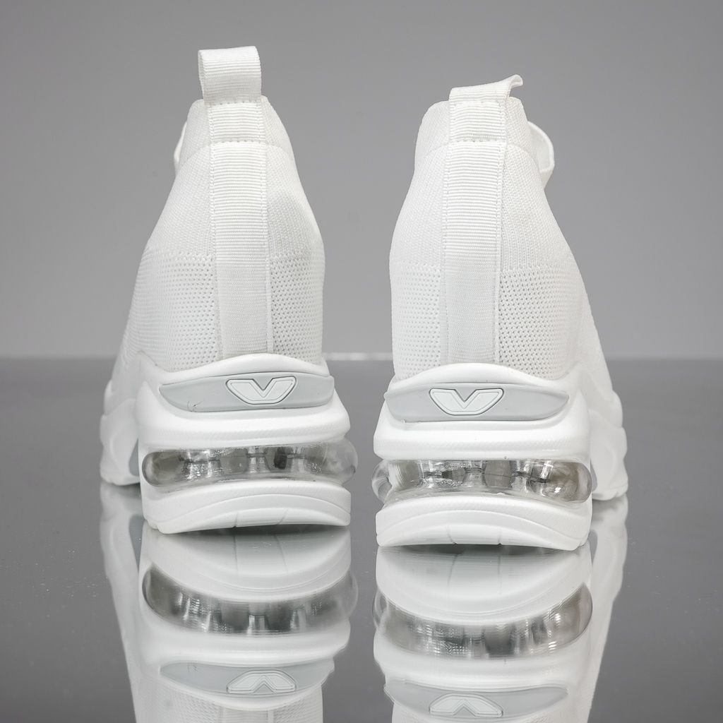 Дамски спортни обувки с платформа Lara Бяло #13925
