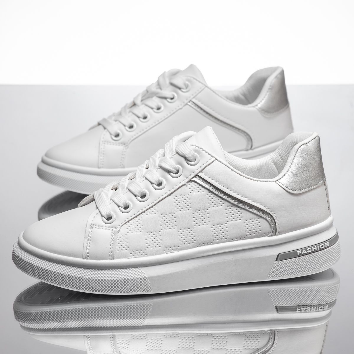 Дамски спортни обувки Libra Бяло/сребро #14158