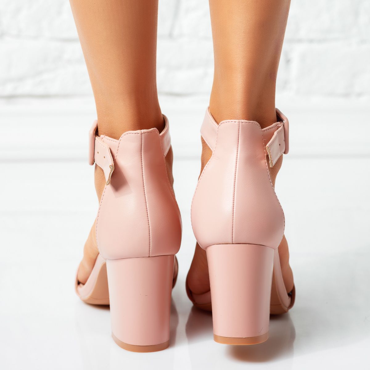 Дамски сандали с ток Gaia Розово #14512