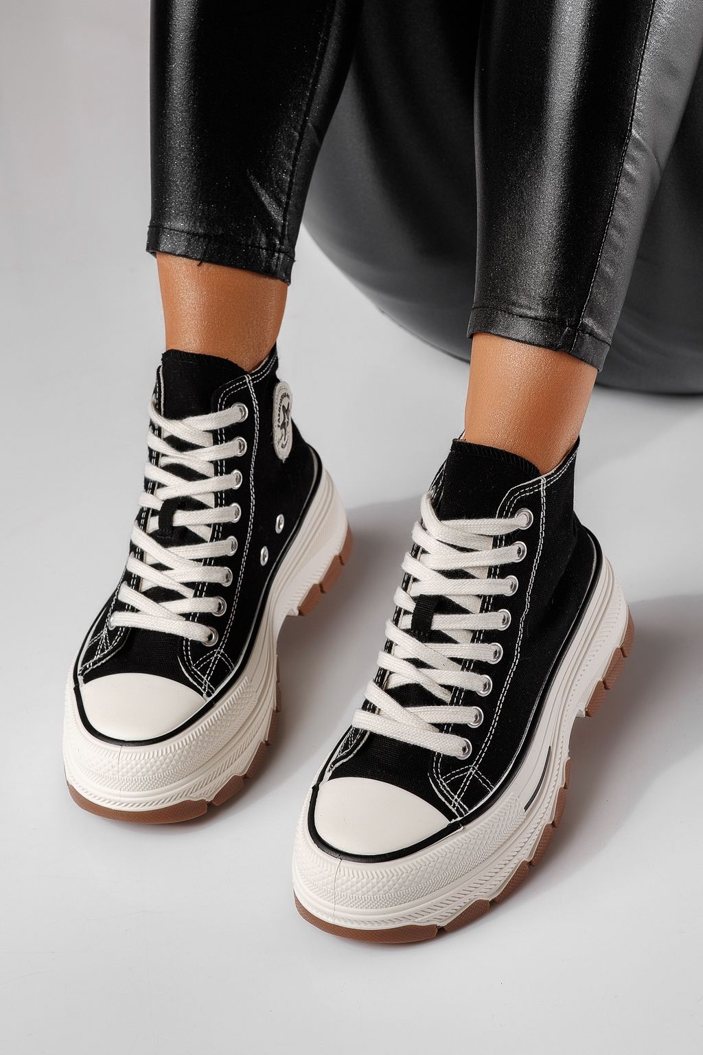 Save Fekete Női Sportcipő #16078