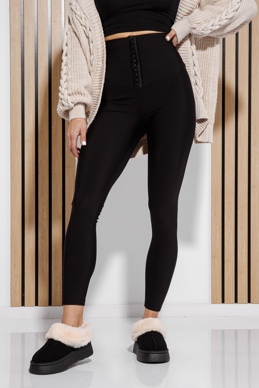 Női harisnyanadrág párnázott Sasha Fekete #A1308