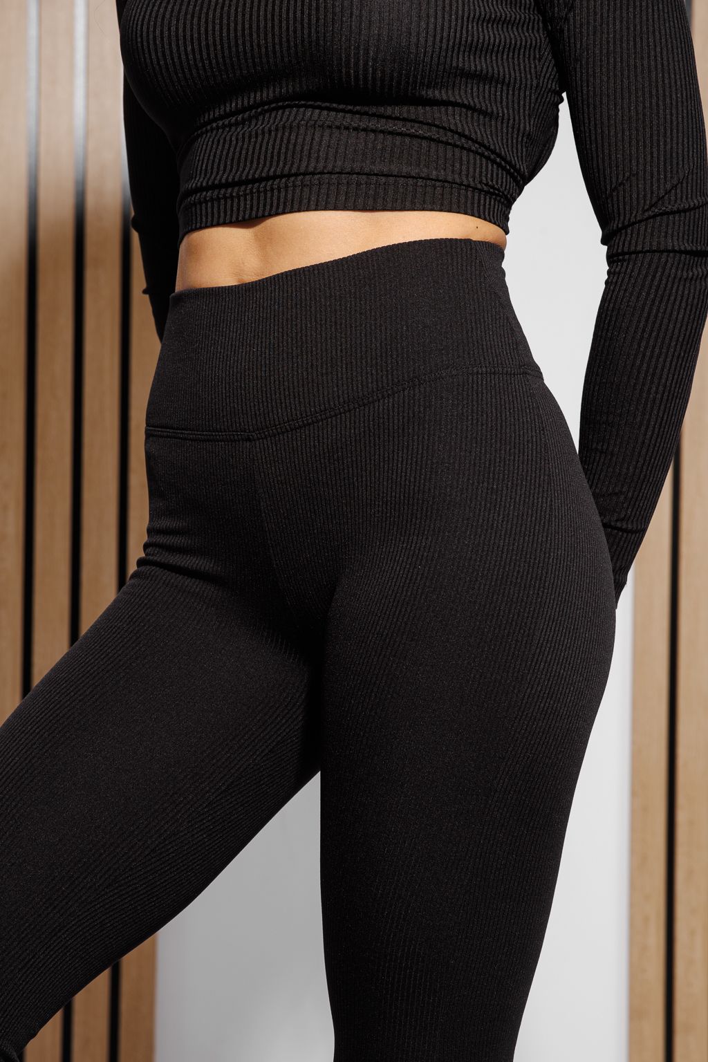 Női széles párnázott leggings Crina Fekete #A1320