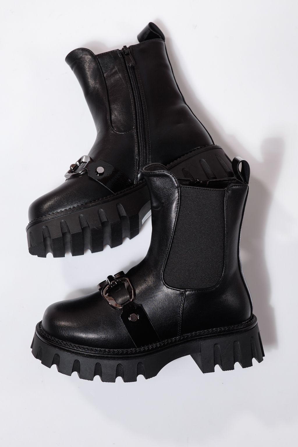 Szőrme csizma lányoknak fekete  öko bőrből készült Bela #23113