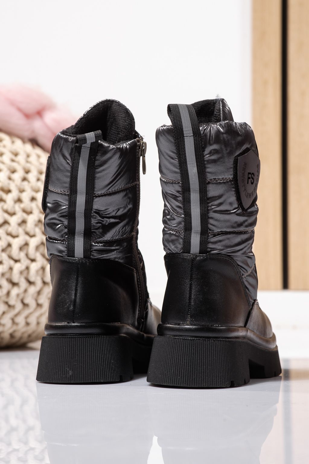 Szőrme csizma lányoknak szürke öko bőrből készült Despina #23118