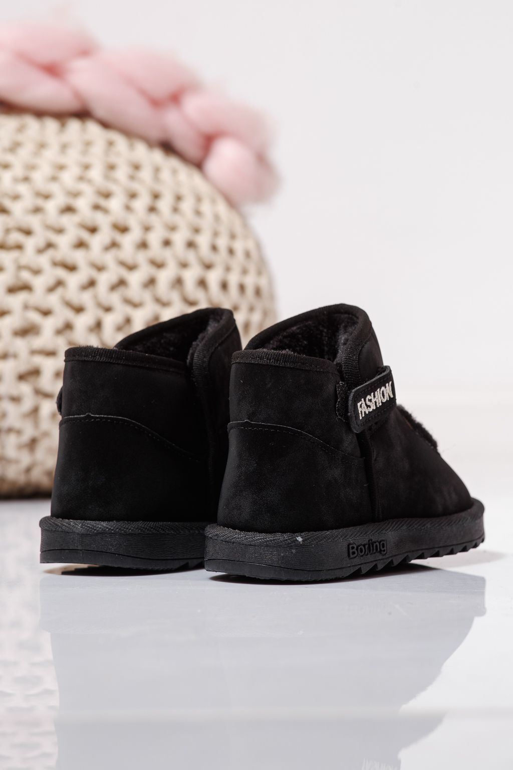 Szőrme csizma lányoknak fekete öko bőrből készült Julieta #23151