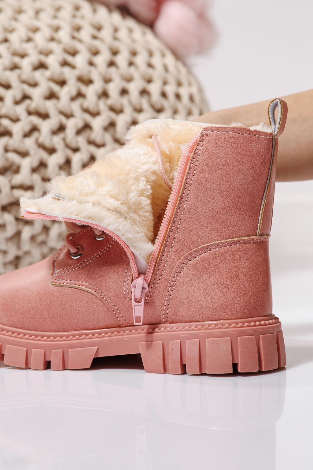 Szőrme csizma lányoknak Rózsaszín öko bőrből készült Xenia #23149