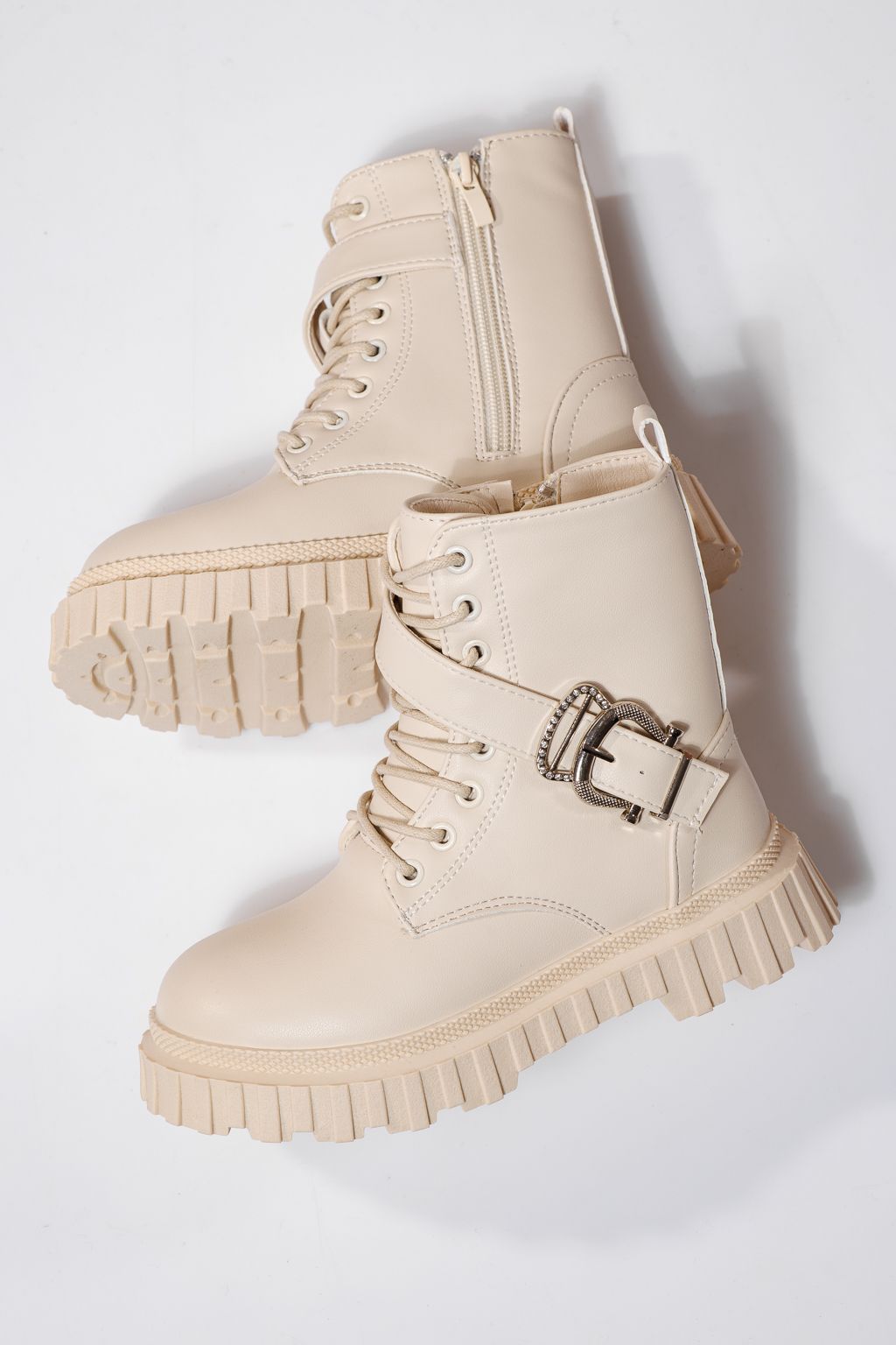 Szőrme csizma lányoknak bézs öko bőrből készült Edith #23123