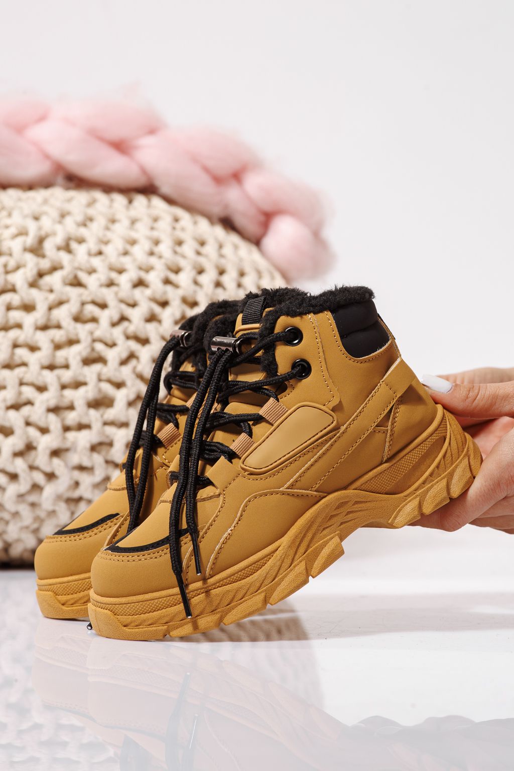 Gyerek csizma szőrme béléssel khaki öko bőrből készült Aris #23145