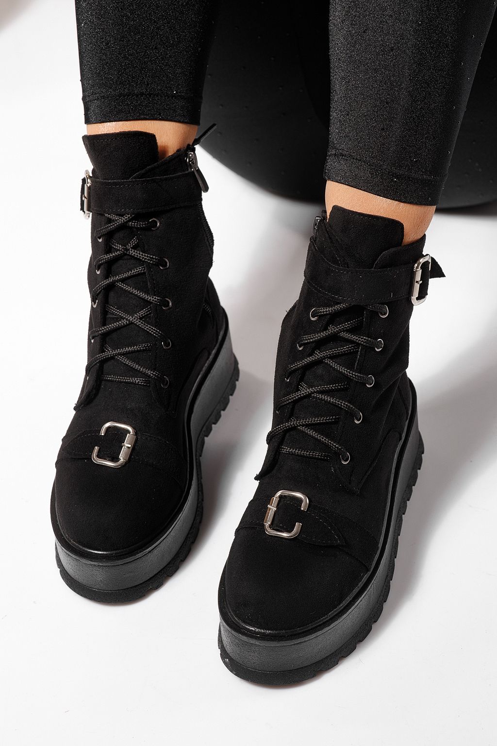 Női fekete, bélelt csizma ekológikus bőrből Joplin #23174