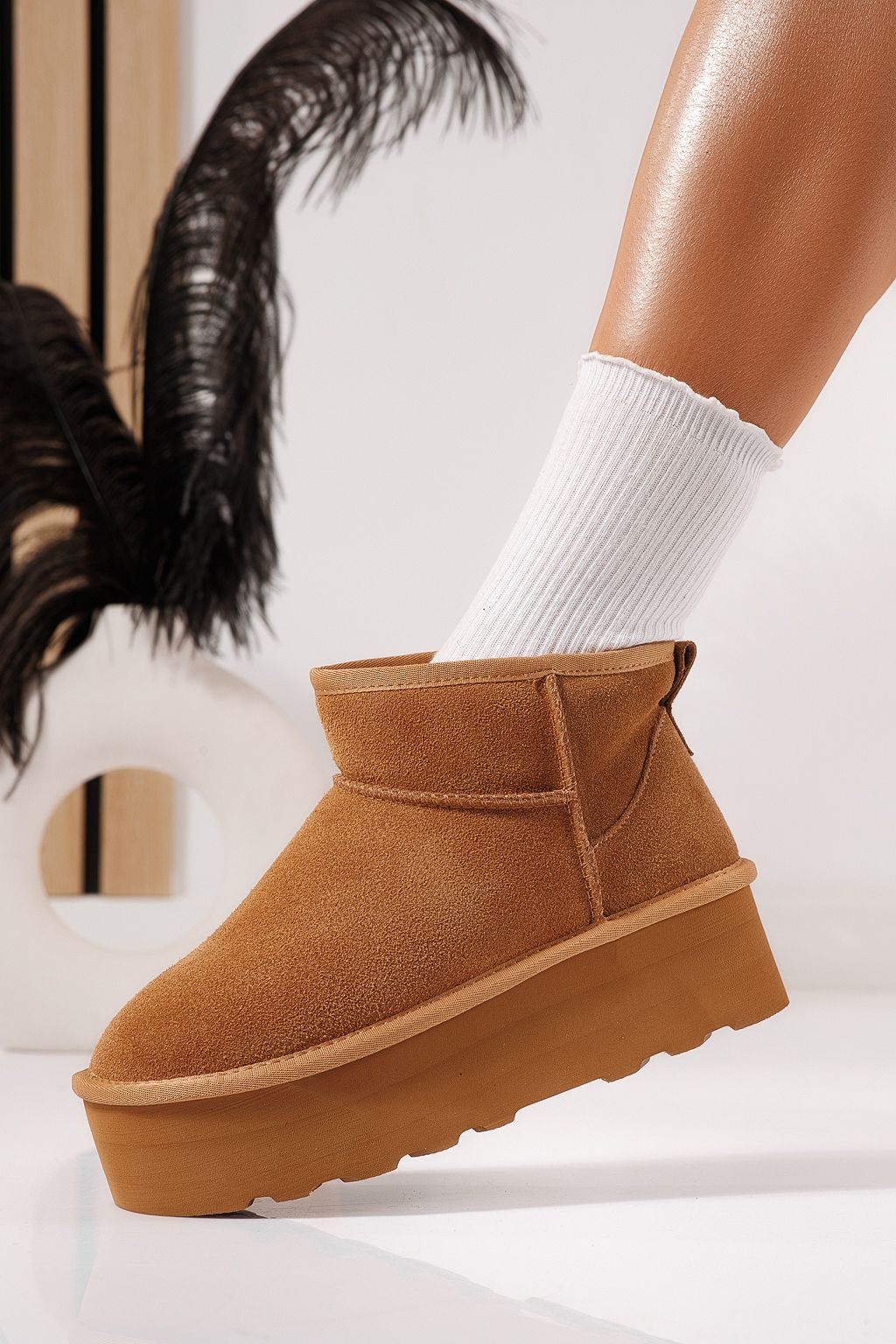 Női rövid csizma szőrmével UG Barna természetes bőrből készült Taisa #23156