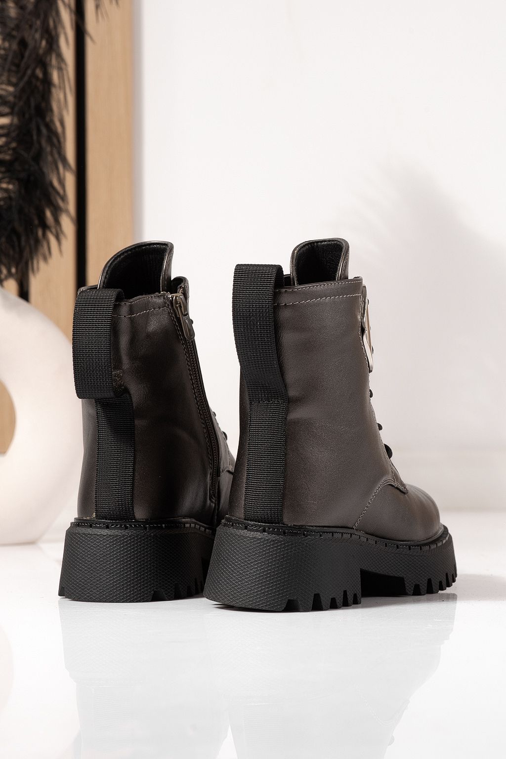 Lányka szürke szőrme csizma ekológikus bőrből Alina #23179