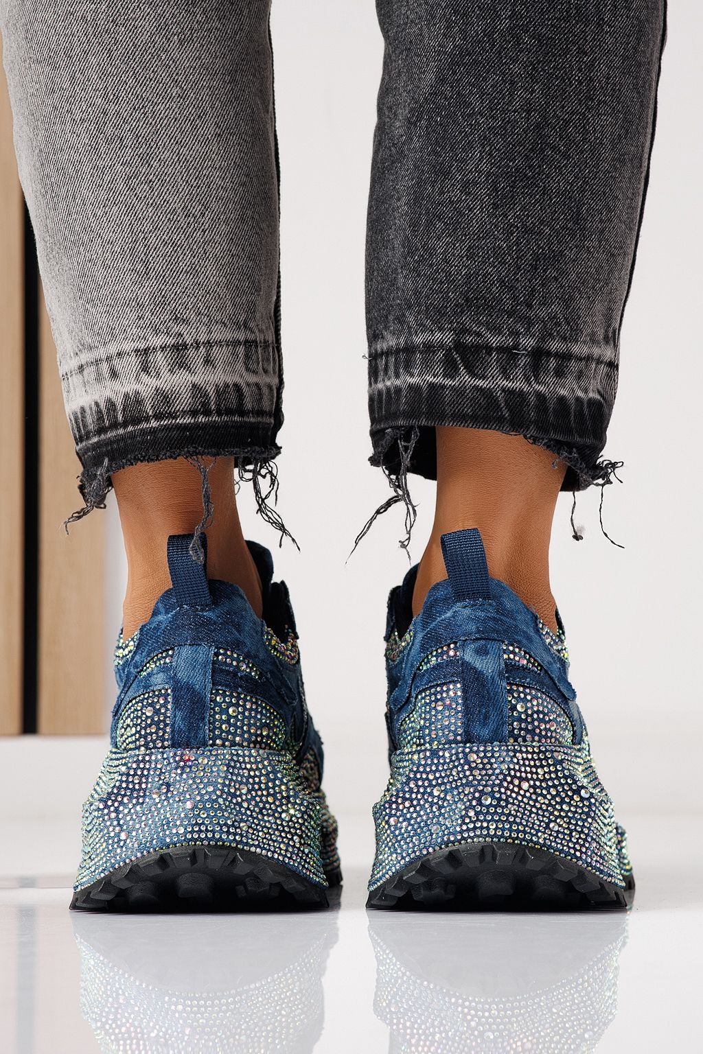 Női sportcipők sötétkék textil anyagból készült Evelin #24088