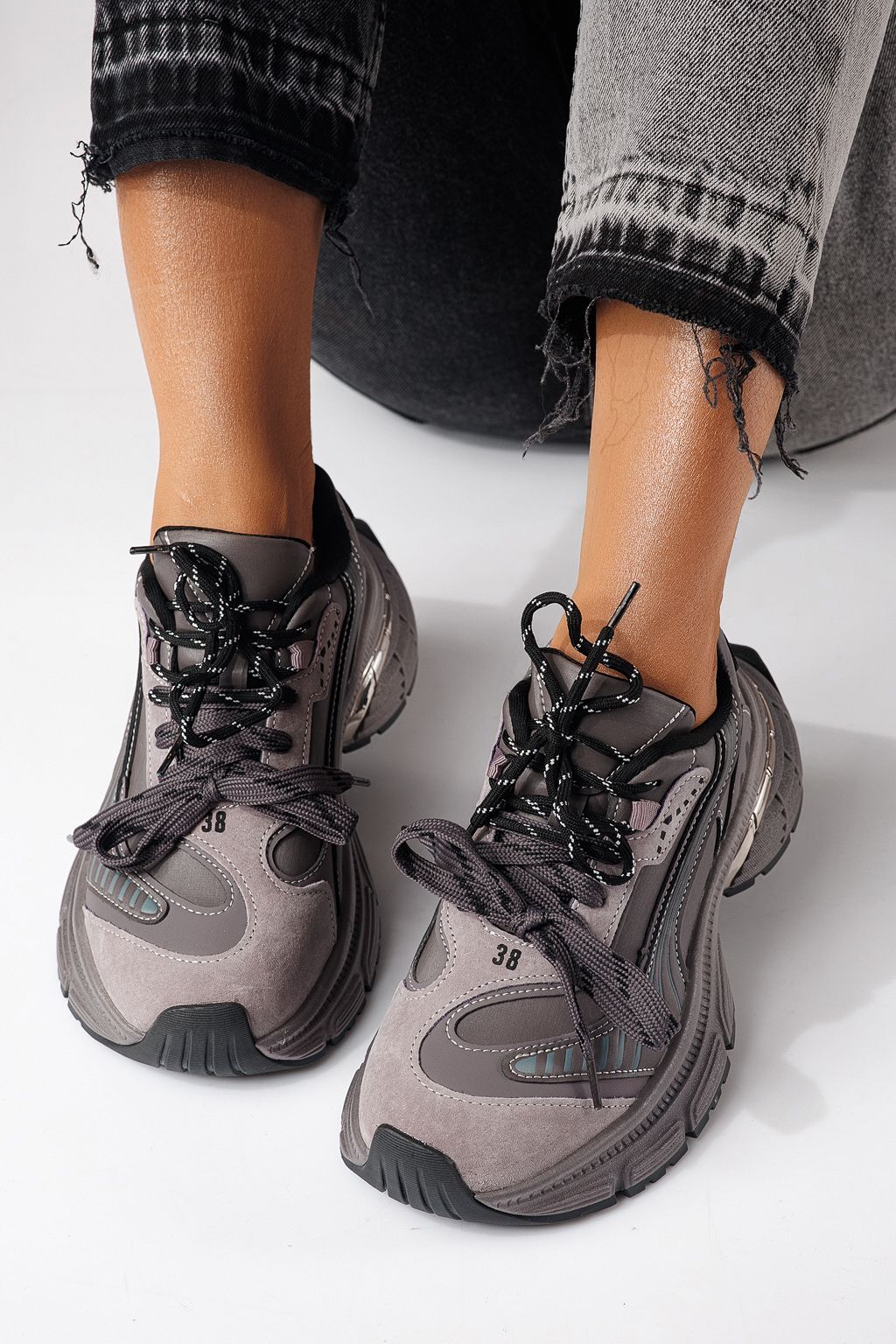 Női sportcipők mályvaszínű öko bőrből készült Denisa #24072