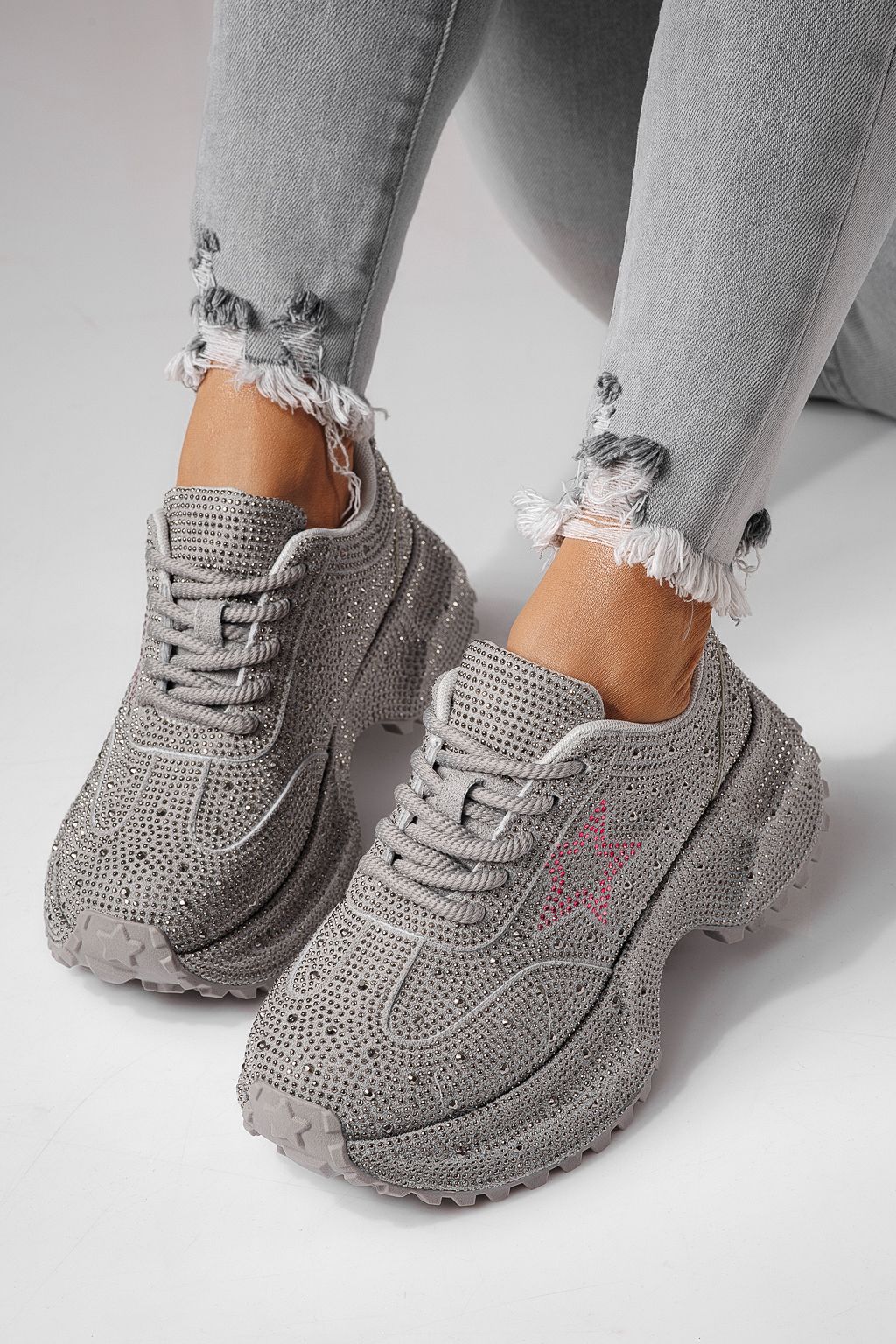 Női sportcipők bézs környezetbarát velúr bőrből készült Iulia #24109