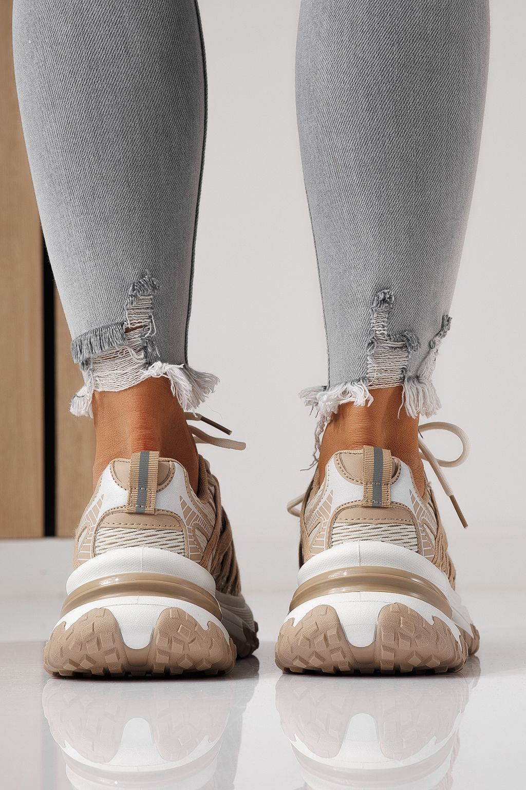 Női sportcipők khaki textil anyagból készült Jullya #24131