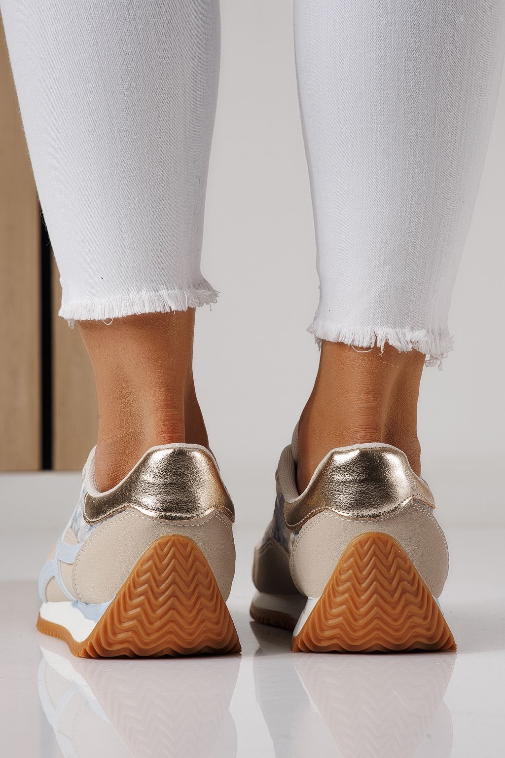 Női sportcipők kék öko bőrből készült Jesica #24124