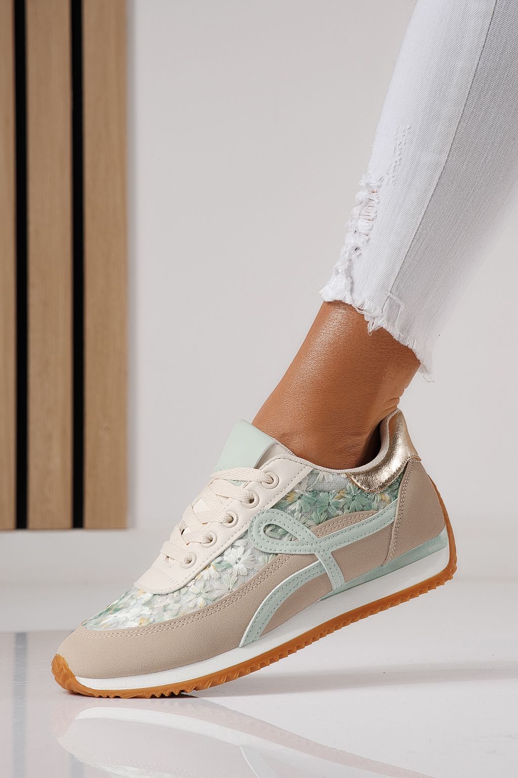 Női sportcipők zöldellő öko bőrből készült Jesica #24126