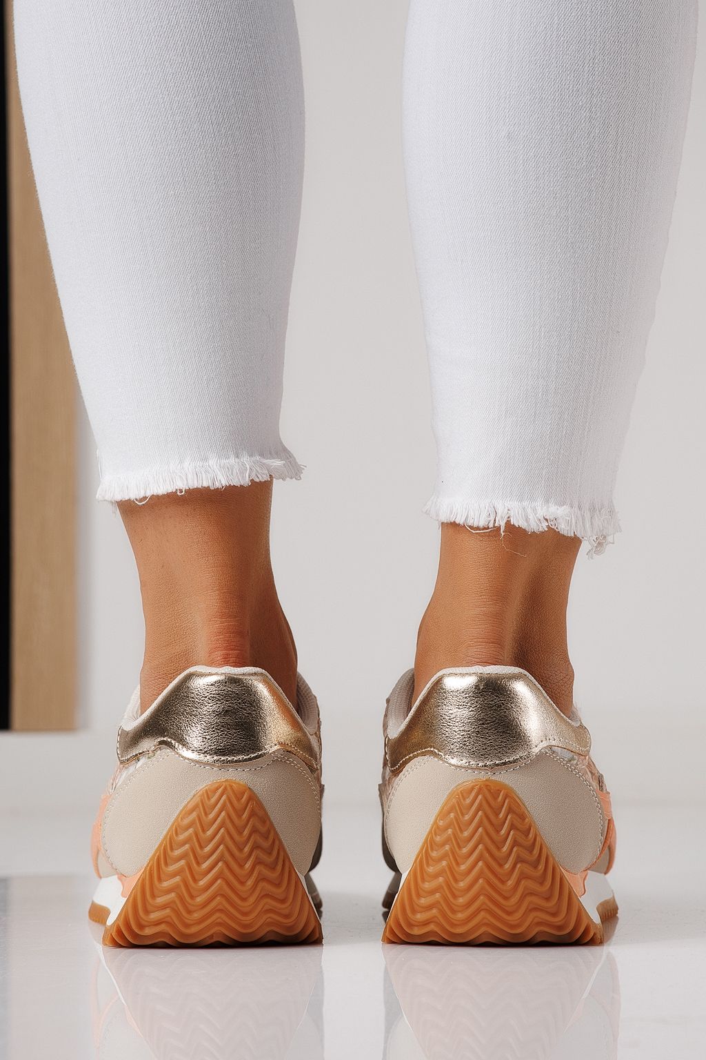 Női sportcipők narancs öko bőrből készült Jesica #24127