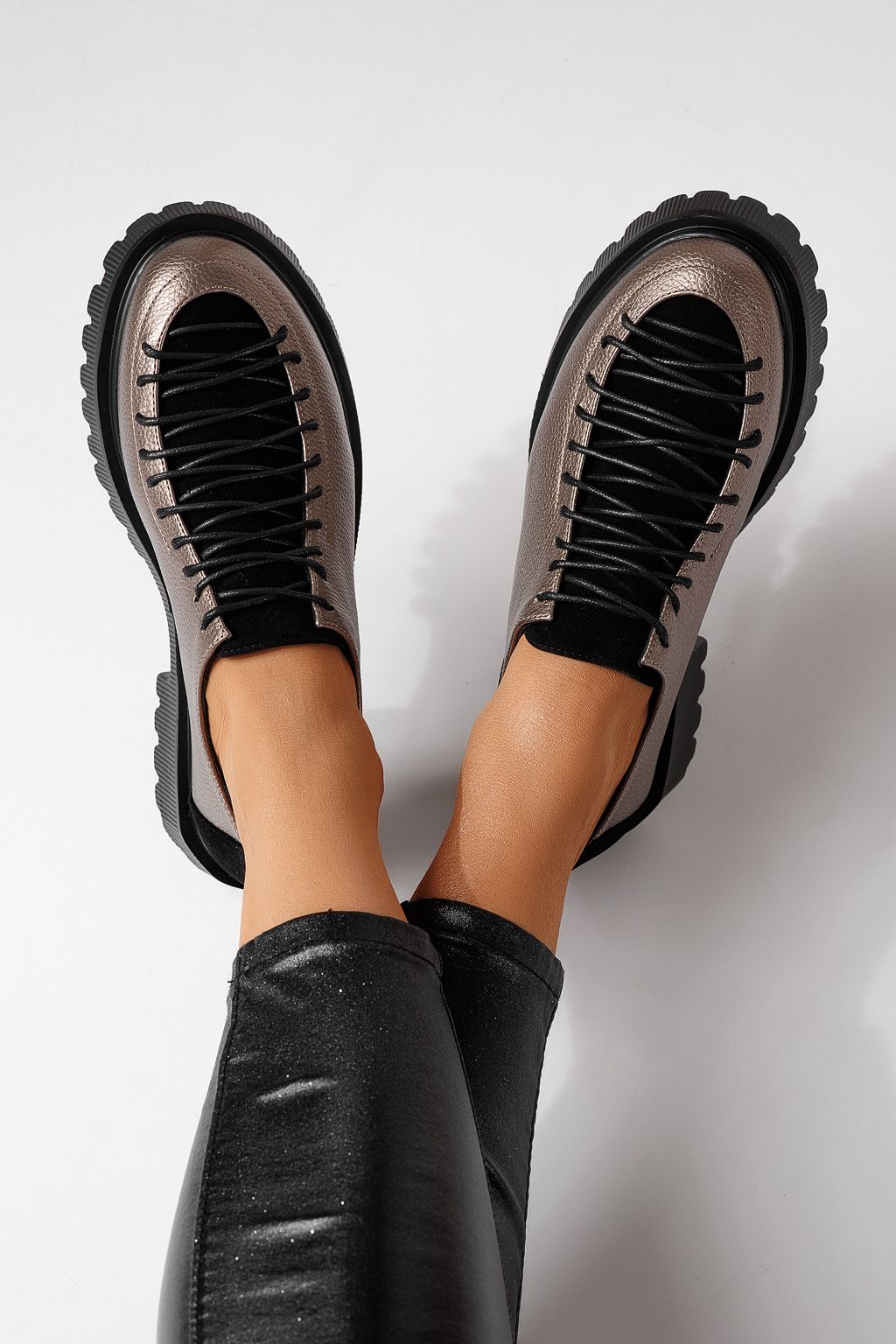 Női alkalmi cipők szürke öko bőrből készült Florentina #24101