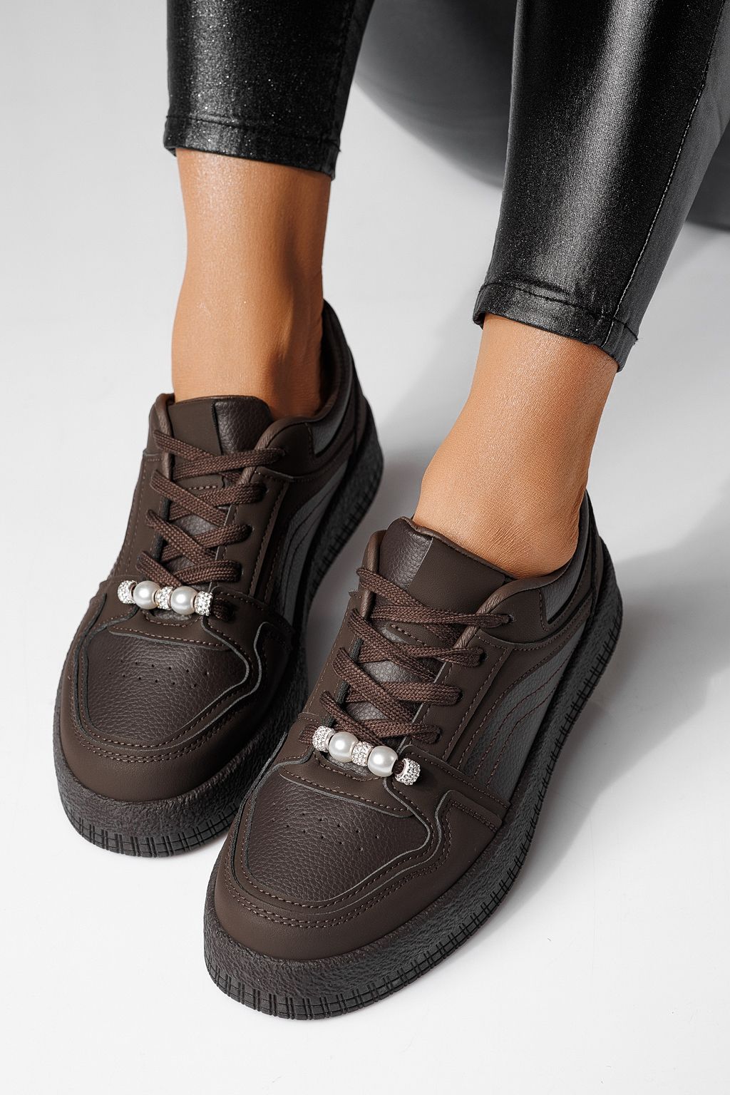 Női sportcipők barna öko bőrből készült Oana #24172