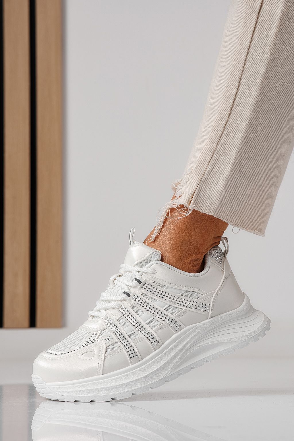 Női sportcipők fehér öko bőrből készült Carolina #24061