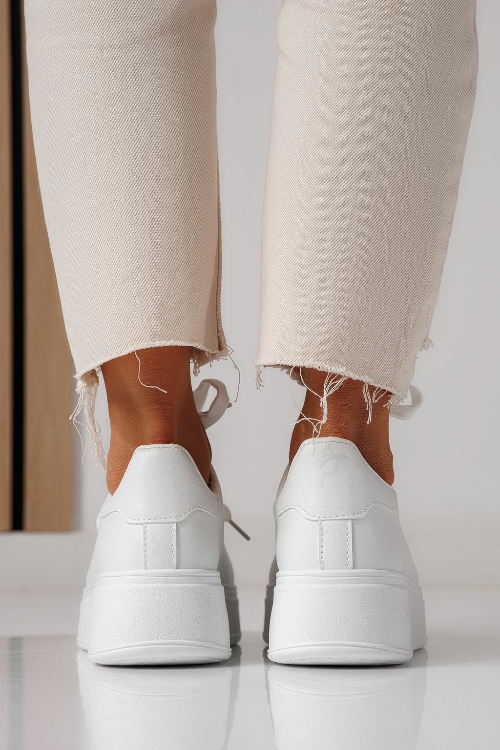 Női sportcipők fehér öko bőrből készült Celin #24063