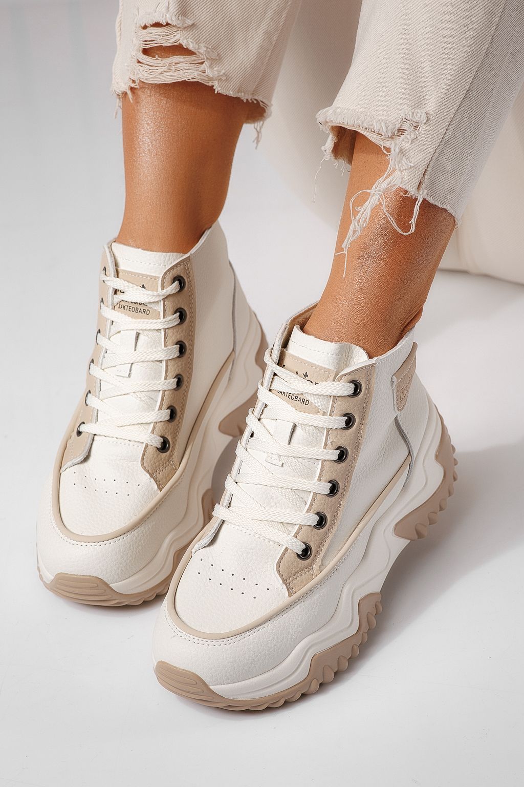 Női sportcipők khaki öko bőrből készült Lea #24152