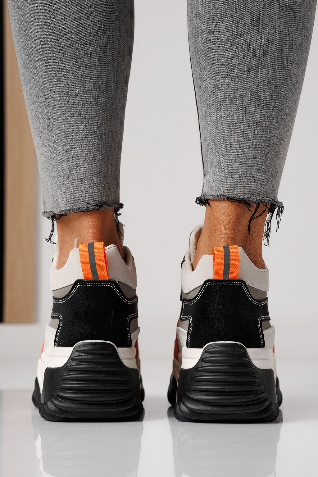 Női szürke sportcipő ekológikus bőrből Maya #24157