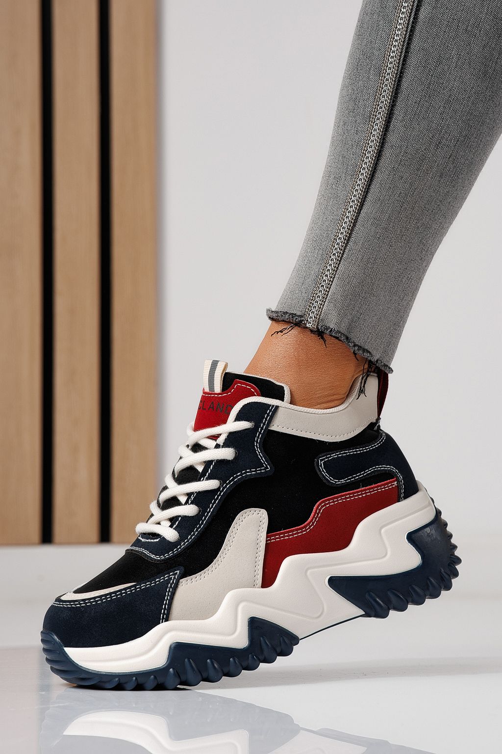 Kék színű női tornacipő ekológikus bőrből Maya #24158