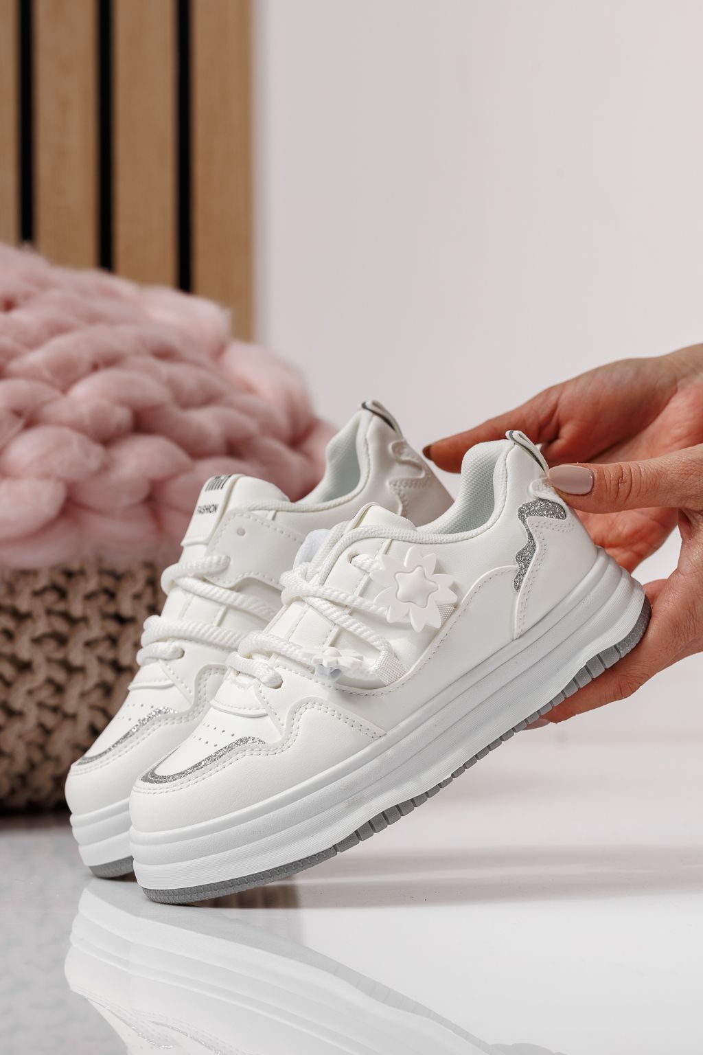 Gyerekcipők fehér öko bőrből készült Becca #24051