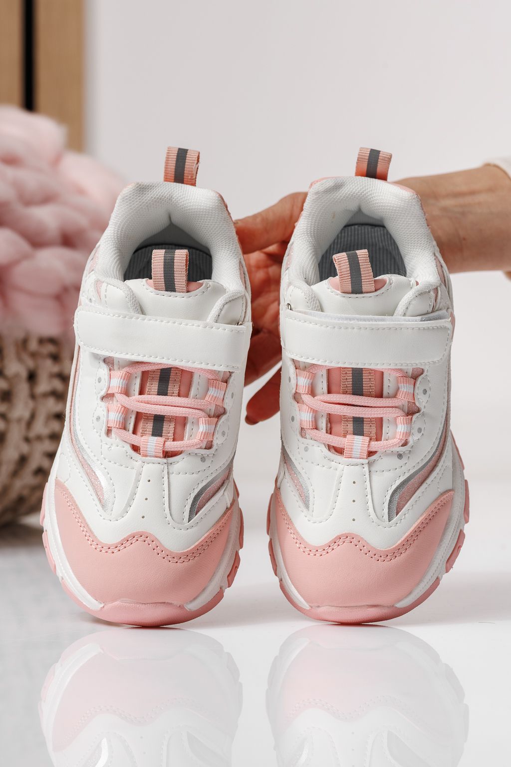 Gyerekcipők rózsaszín öko bőrből készült Arya #24030