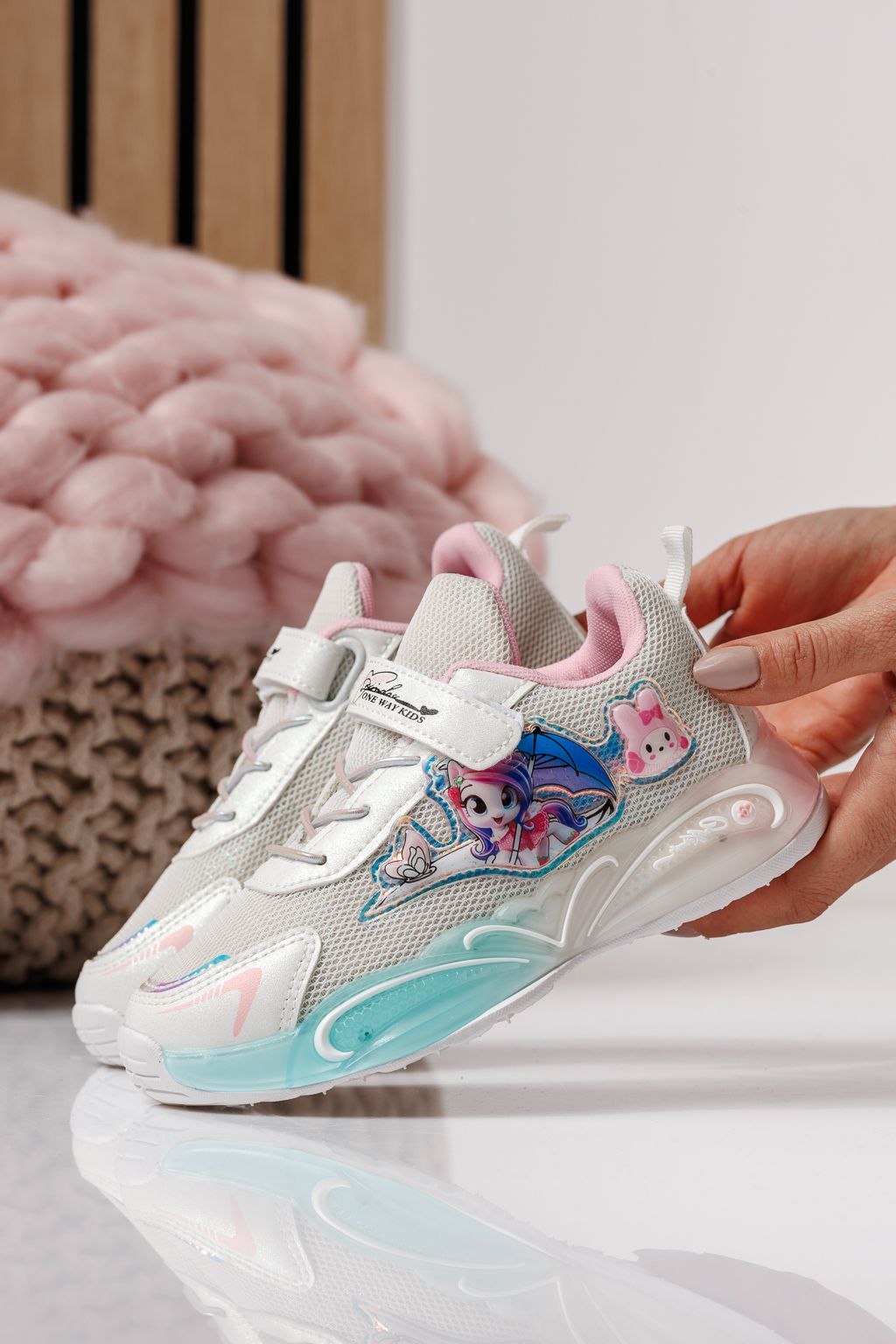 Gyerekcipők fehér textil anyagból készült Flori #24035