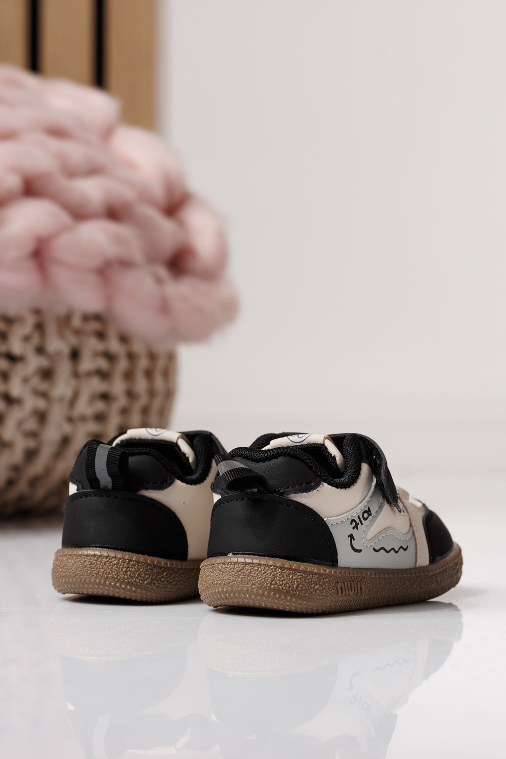 Gyerekcipők fekete öko bőrből készült Adda #24017