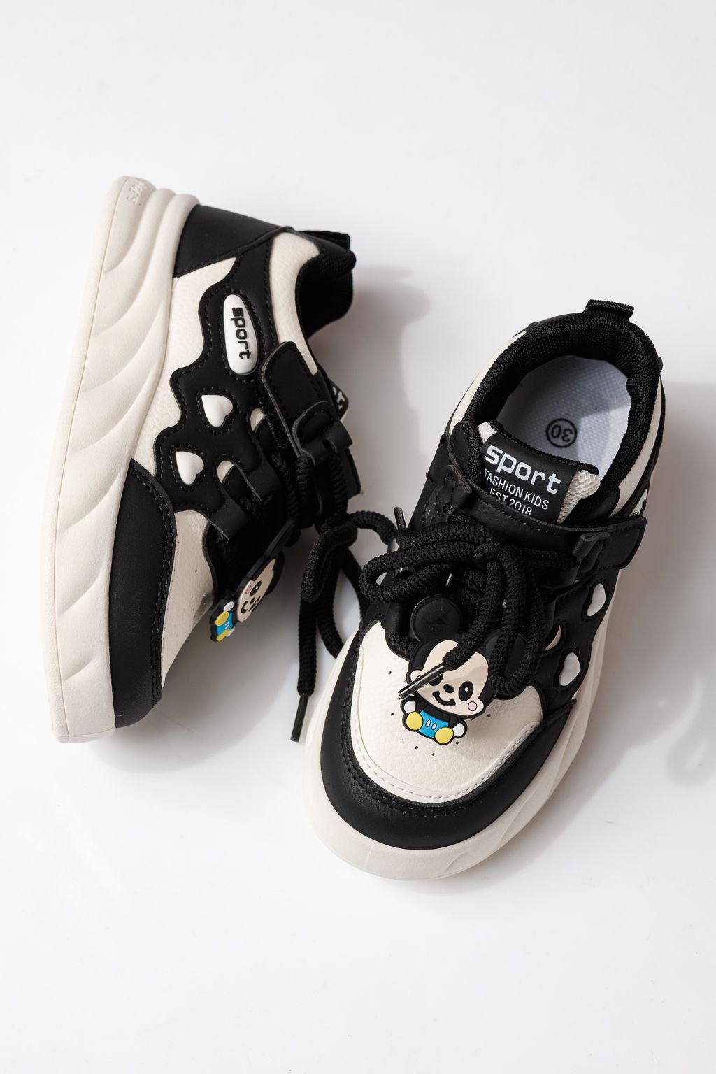 Gyerekcipők fekete öko bőrből készült Aylin #24010