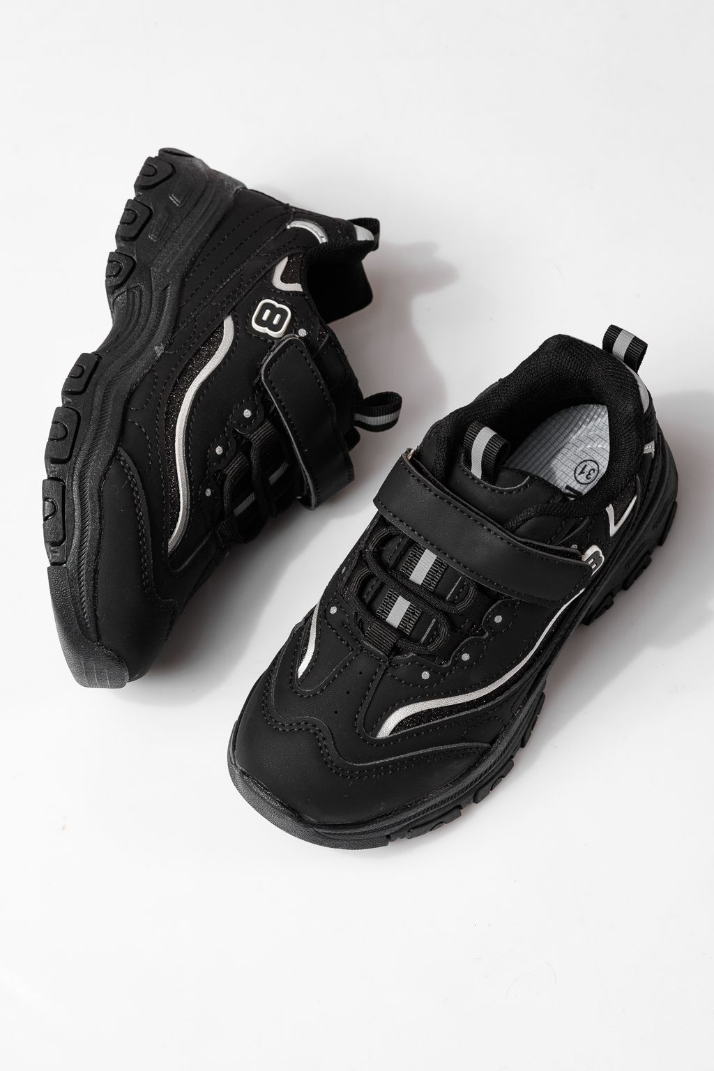 Gyerekcipők fekete öko bőrből készült Arya #24031