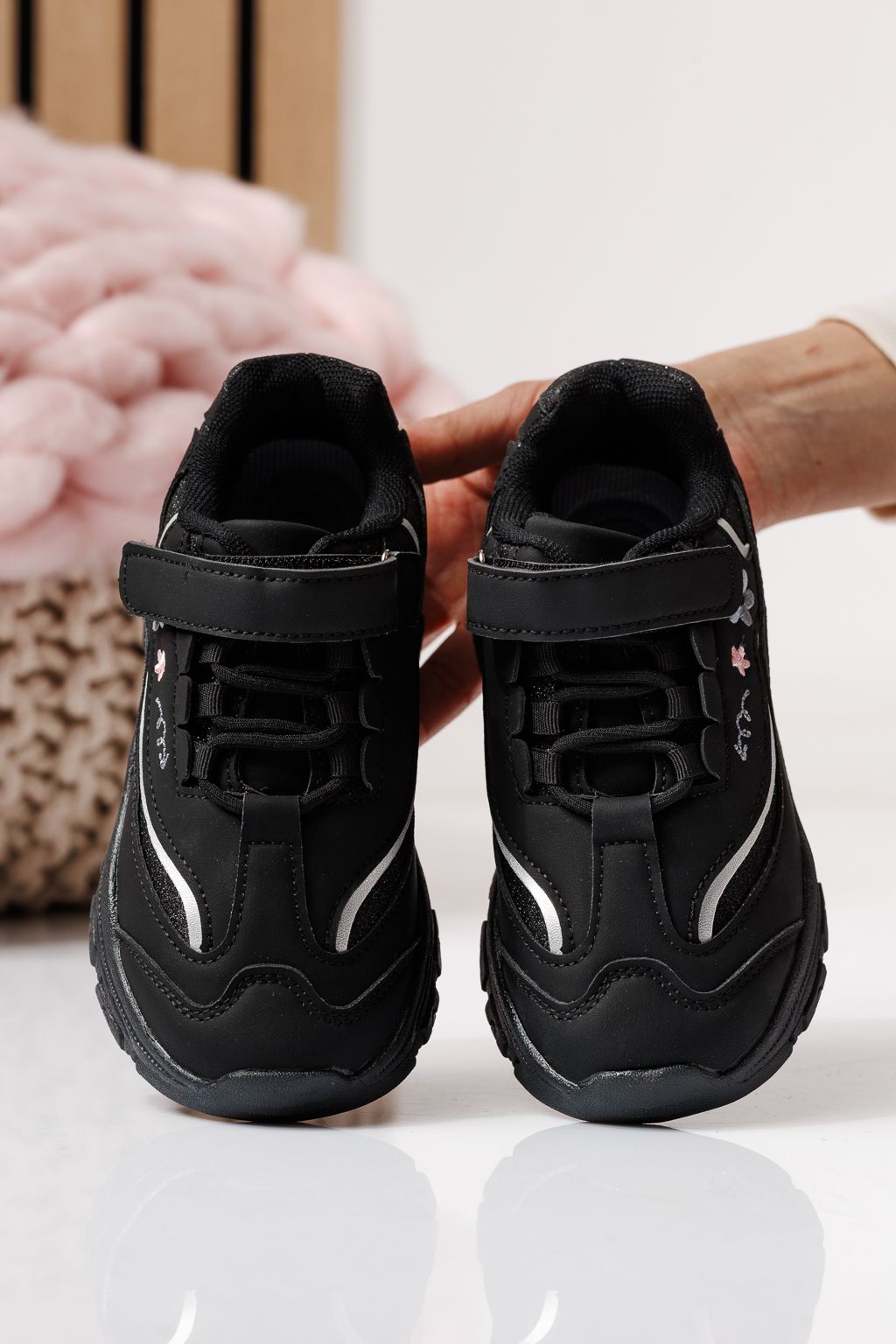 Gyerekcipők fekete öko bőrből készült Arya #24043