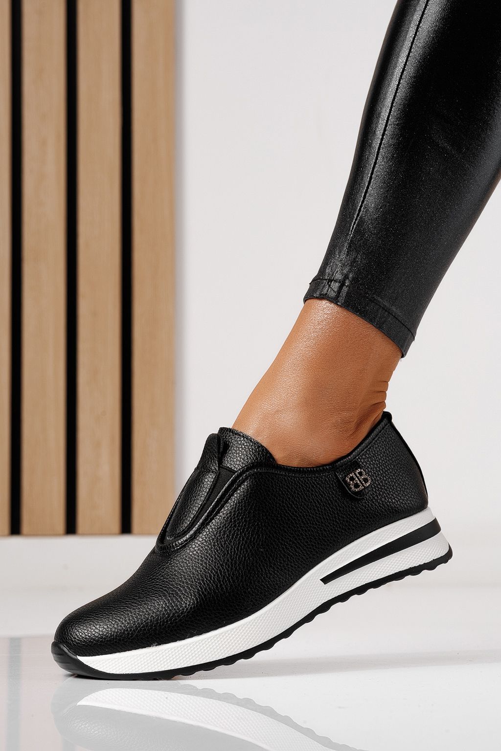 Női szürke alkalmi cipő ekológikus bőrből Azalea #24203