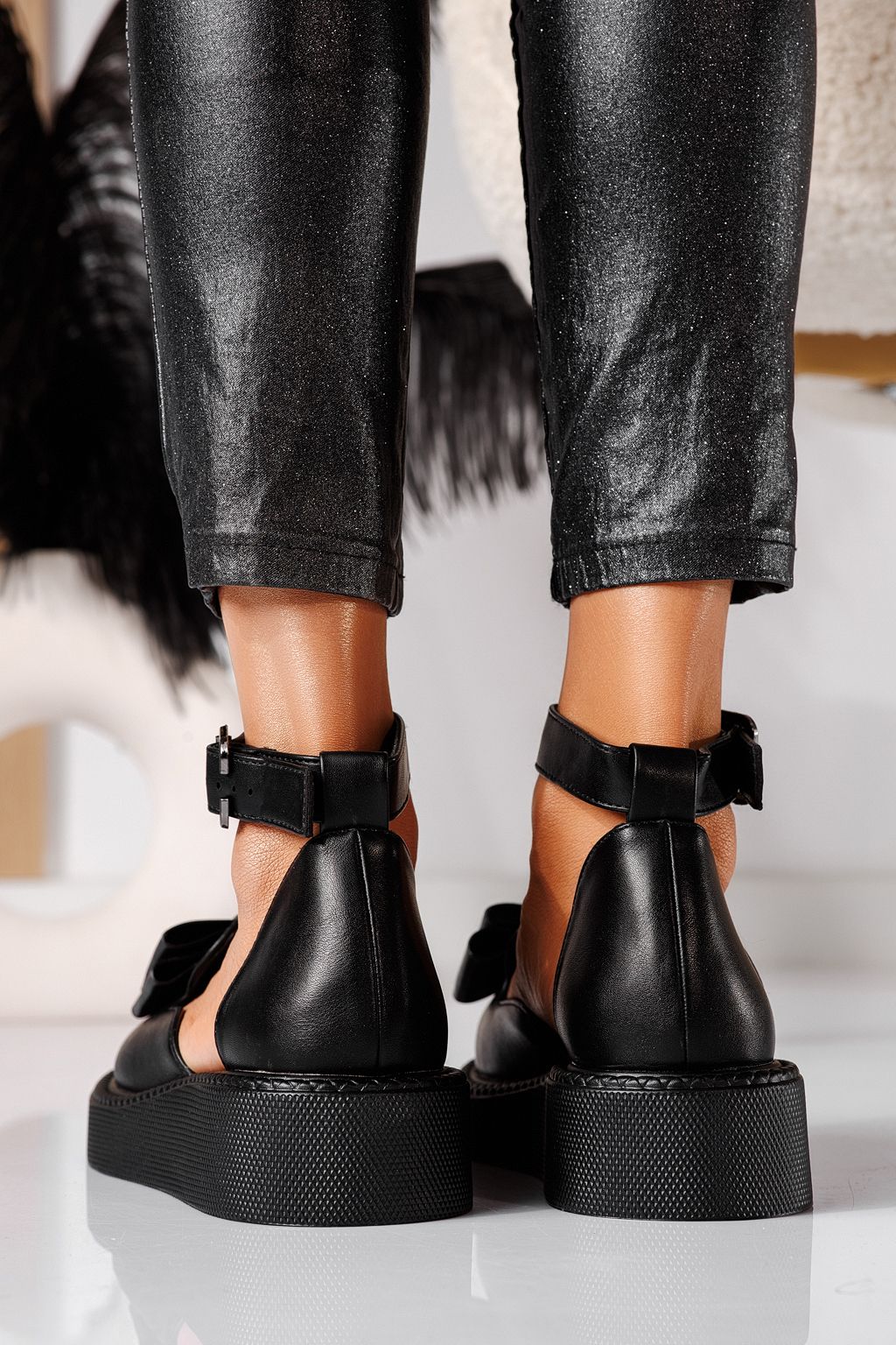 Willy Női Alkalmi Cipő Fekete Ökológiai Bőrből #24212