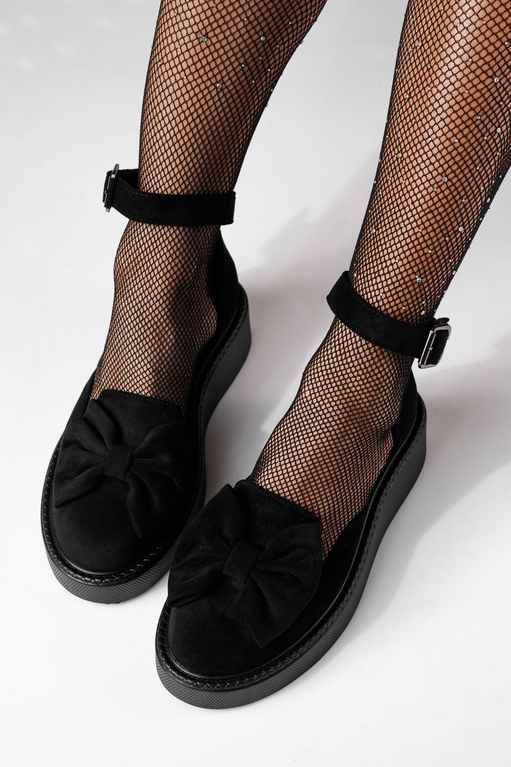 Női fekete alkalmi cipő ekológikus bőrből, velúrból, Adina #24216