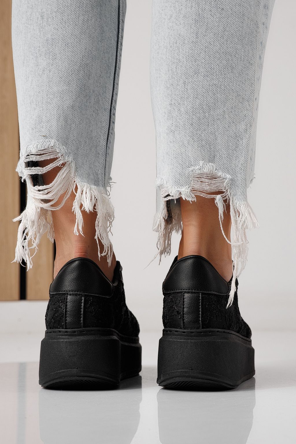 Adidasi dama negri din material textil Carla #24289