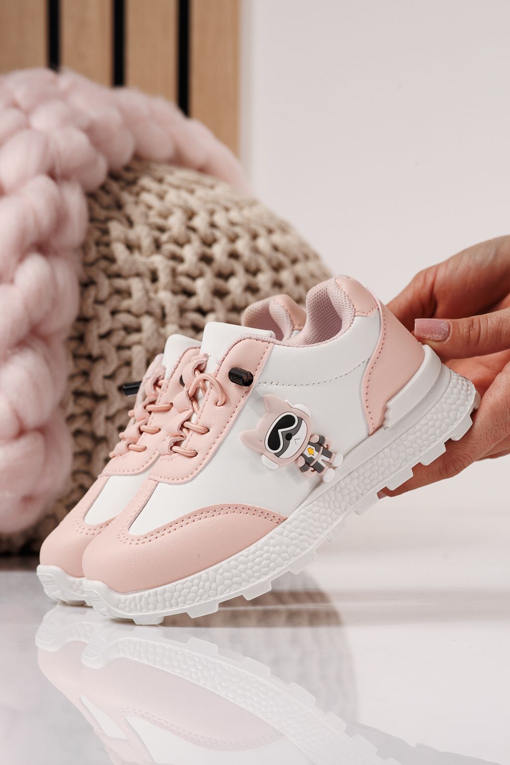 Gyerekcipők rózsaszín öko bőrből készült Ana #24386