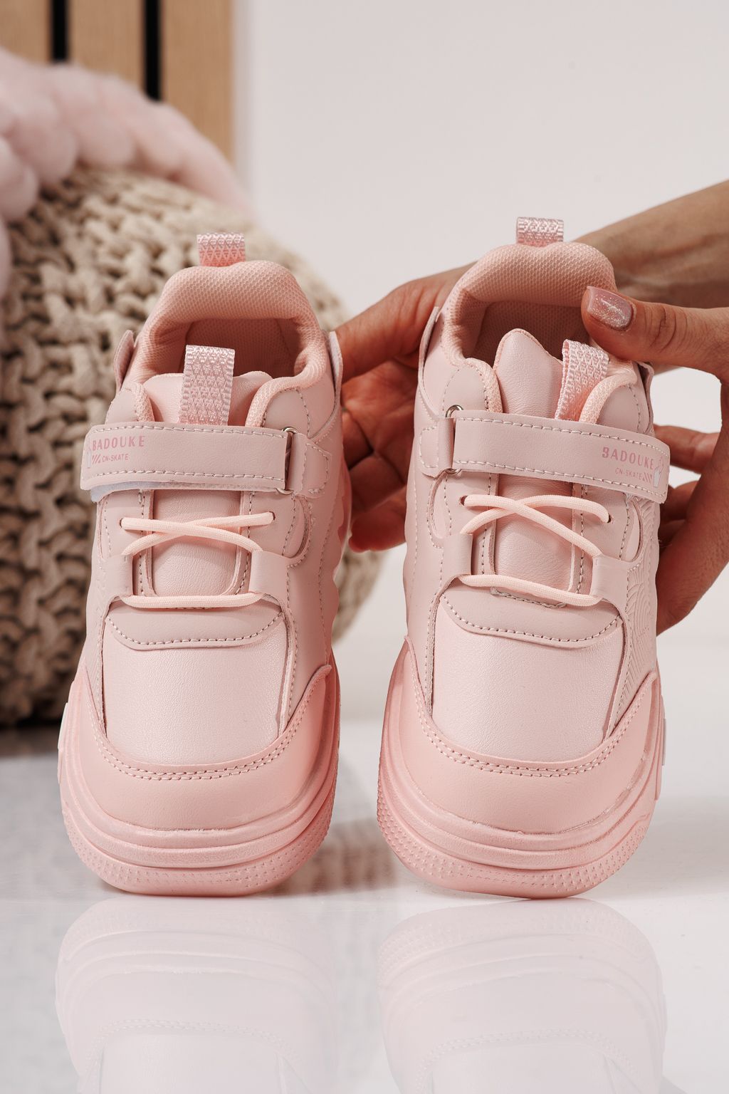 Gyerekcipők rózsaszín öko bőrből készült Iris #24342